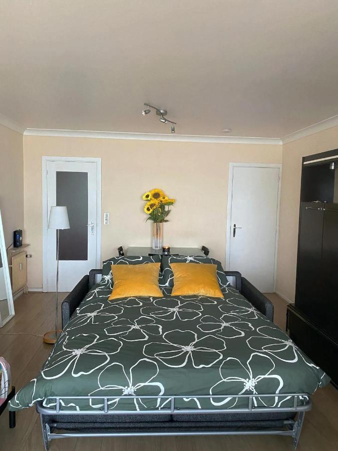 Beautiful 1-bed In